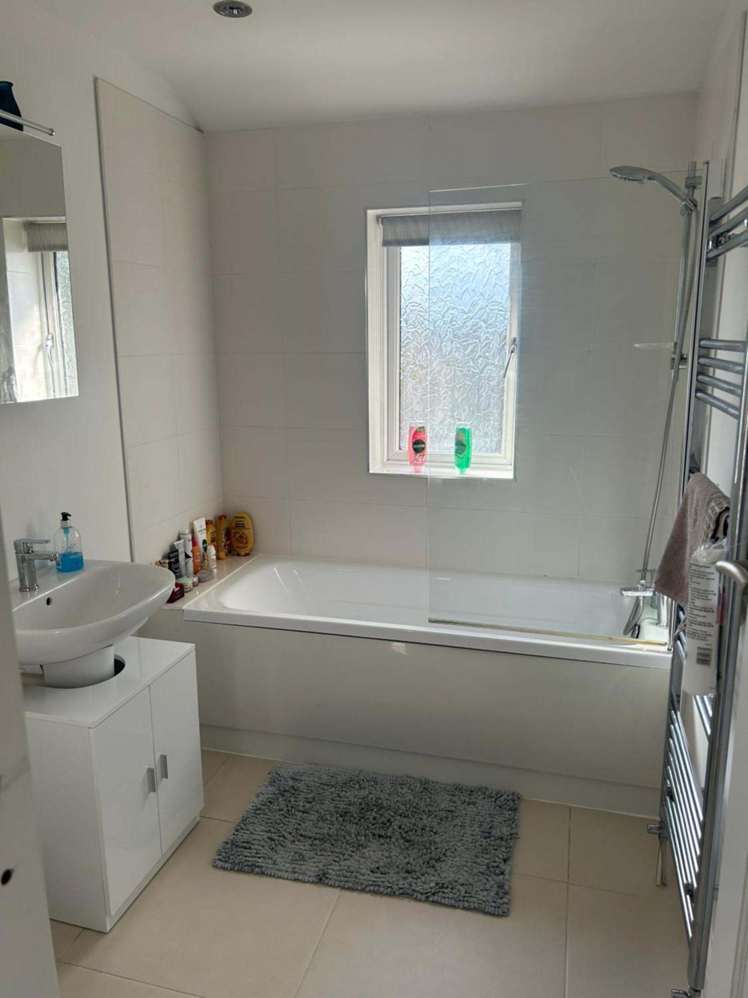 Lovely, Large Double Bedroom With Park View In Home Hazel Grove 외부 사진