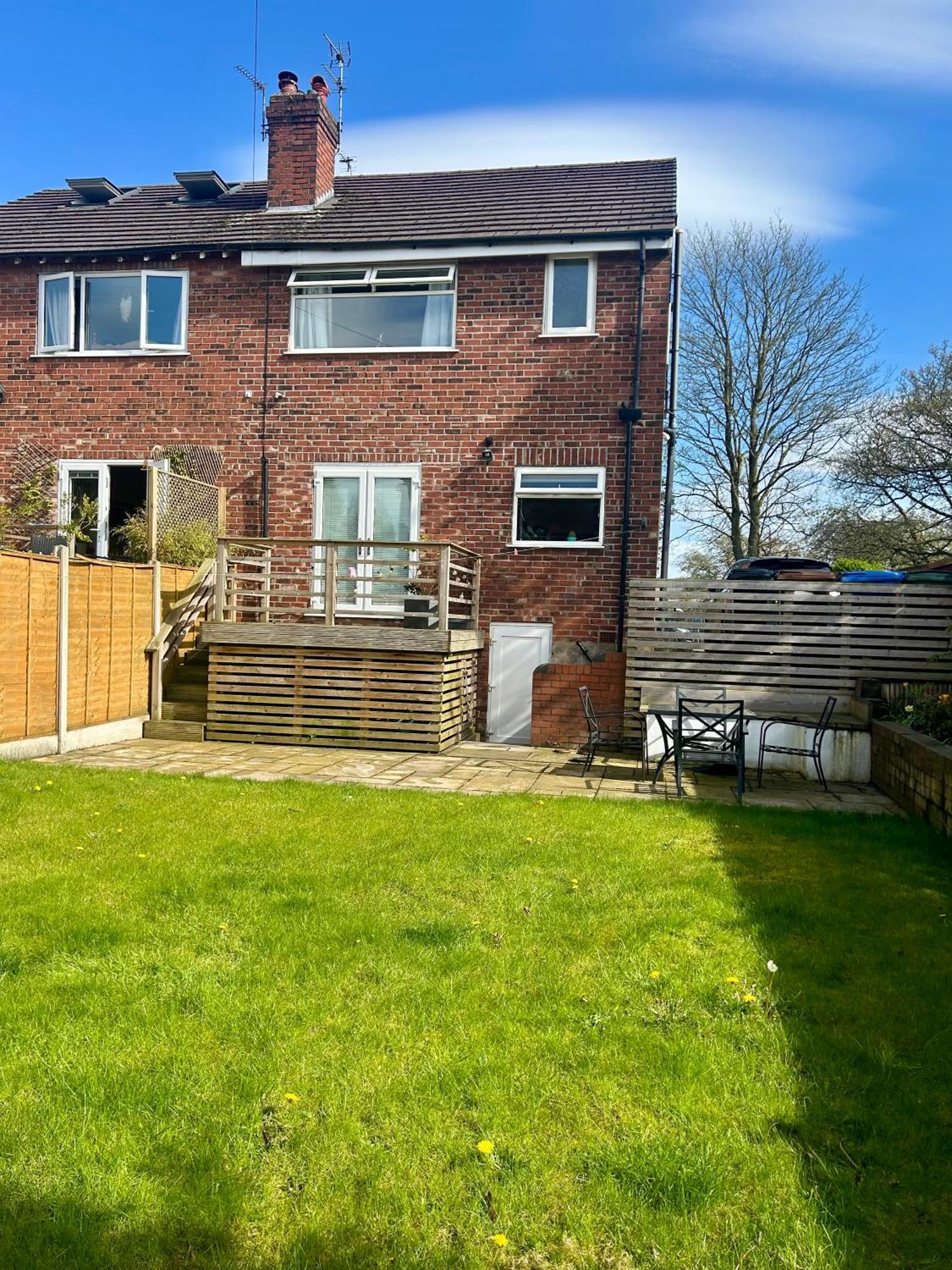 Lovely, Large Double Bedroom With Park View In Home Hazel Grove 외부 사진